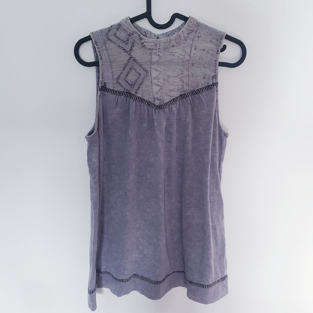 Knox Rose Grey Tank top
